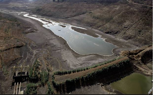Barragem de Jucazinho, em Surubim, corre o risco de romper quando voltar a encher por causa de rachaduras em sua estrutura